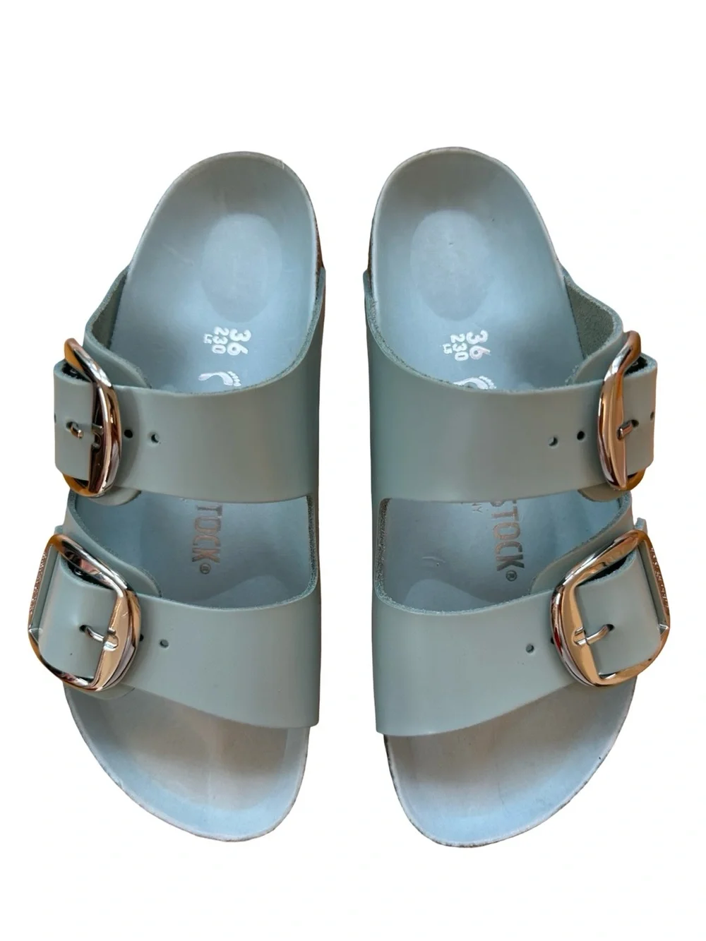 Arizona Big Buckle Natural Leather Patent in Surf Green Size 36